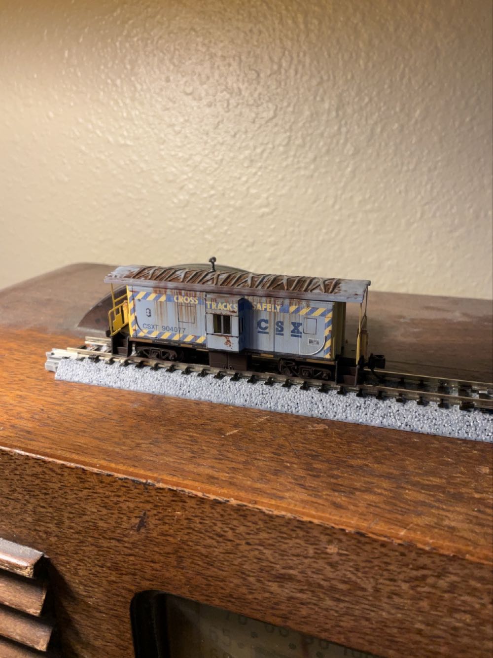 CSX | Caboose - Micro Trains Line model trains collectible - Main Image 2