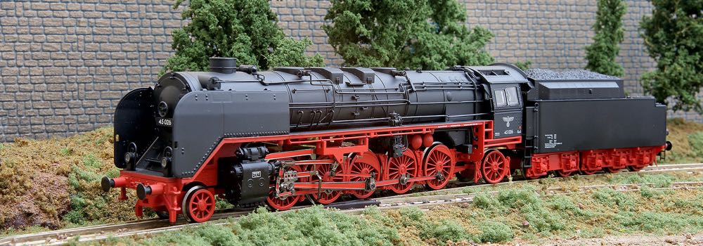 BR45-026 - Liliput model trains collectible - Main Image 2
