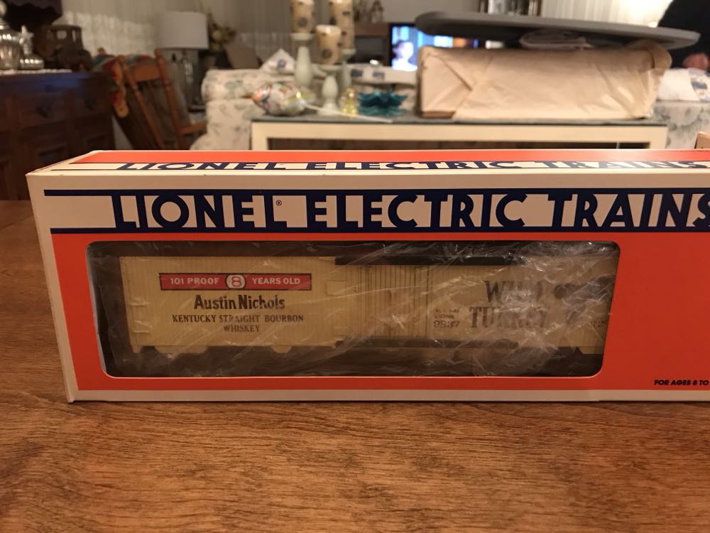 1983 Wild Turkey Billboard Reefer  model trains collectible - Main Image 2