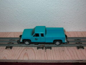 Menard’s Model Railroad Pre Built Gold Line Water Tower Ho Scale By 279