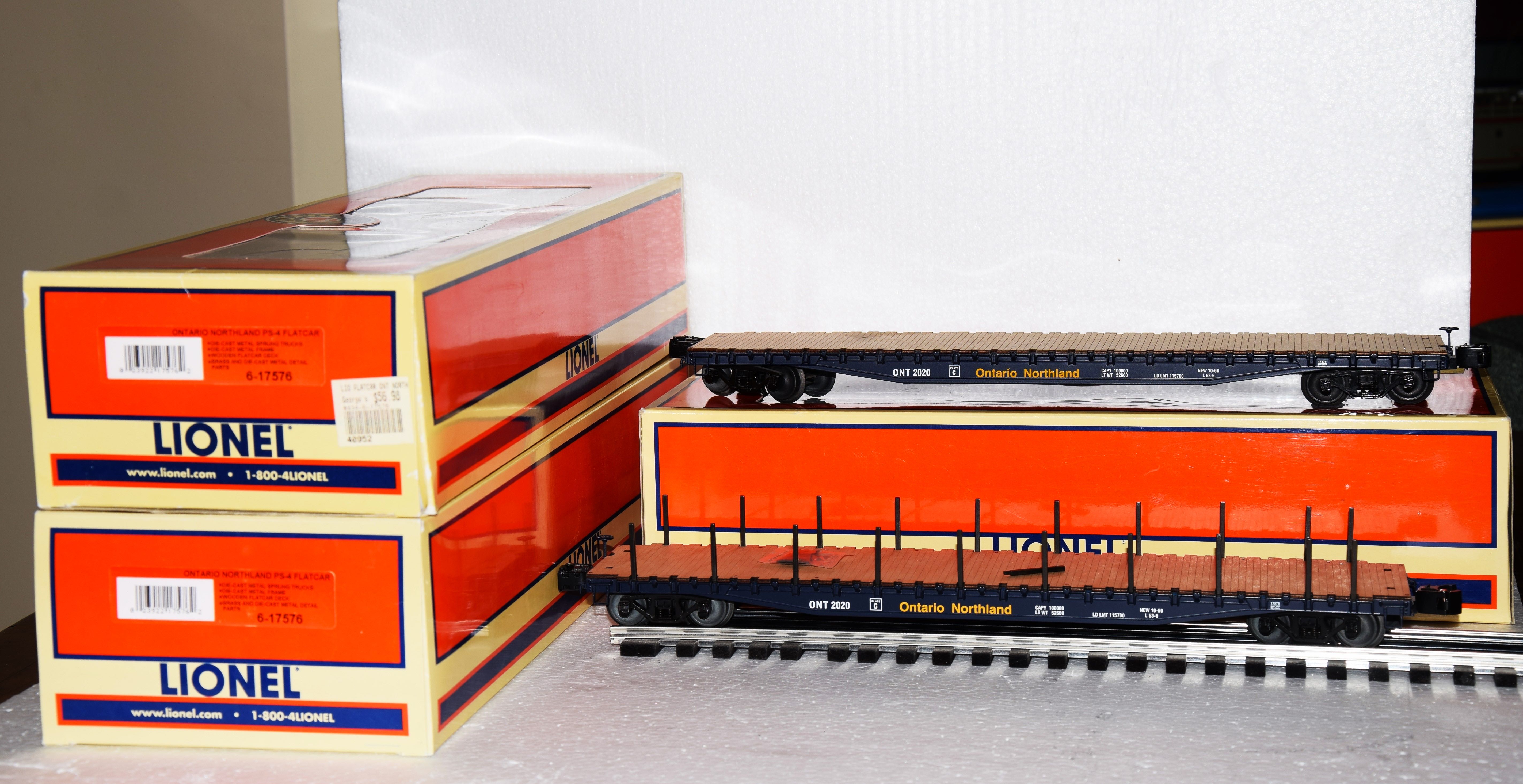 6-17576 - Lionel model trains collectible - Main Image 1