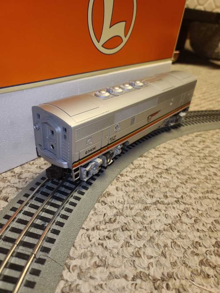 Lionel Santa Fe F3 Diesel Locomotive #2343c W Railsound 6-18129 Non Pwd B Unit - Lionel O model trains collectible [Barcode 023922181299] - Main Image 2