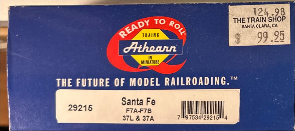 Athearn 29215 Ho F7a F7b Powered Dummy Set Santa Fe #37  model trains collectible [Barcode 797534292154] - Main Image 2
