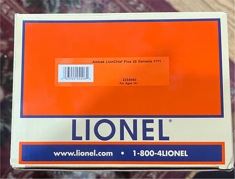 Amtrak Diesel Locomotive #111 - Lionel model trains collectible [Barcode 023922042064] - Main Image 3