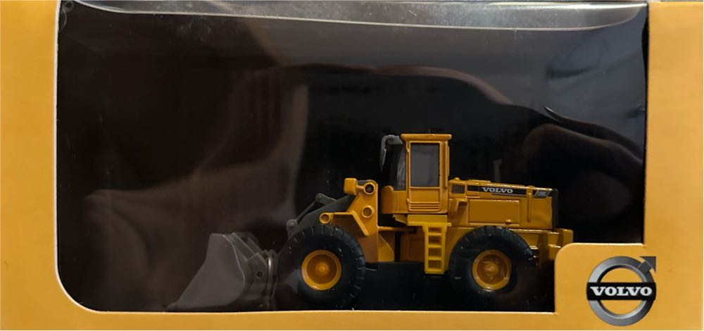 MTH Miller High Life -190310 -60’ Reefer Car # m-180