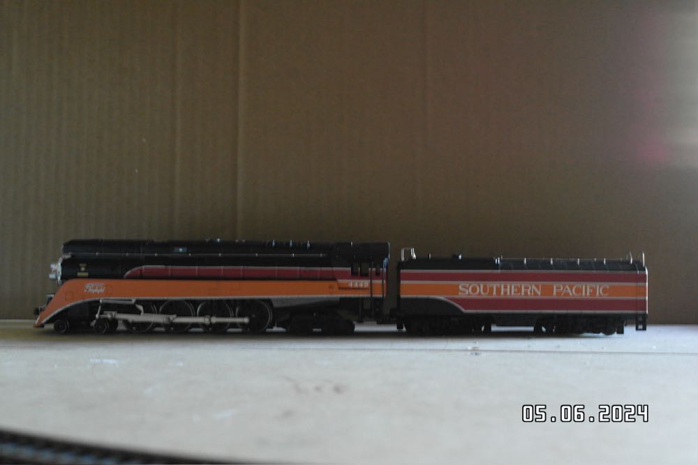 Lionel 2551 Canadian Pacific Banff Park Observation Car