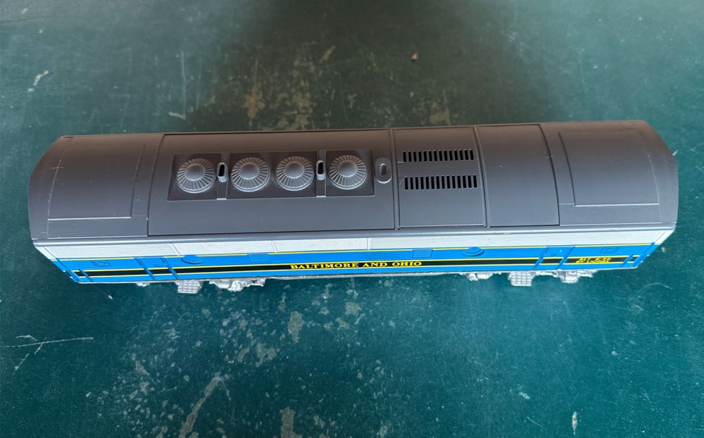 Lionel 2368 (B Unit) Baltimore & Ohio BL2 4-56  model trains collectible - Main Image 3