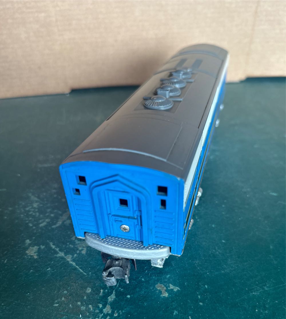 Lionel 2368 (B Unit) Baltimore & Ohio BL2 4-56  model trains collectible - Main Image 4