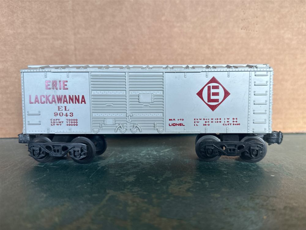 American Flyer 24533 Track Cleaner Flat Car