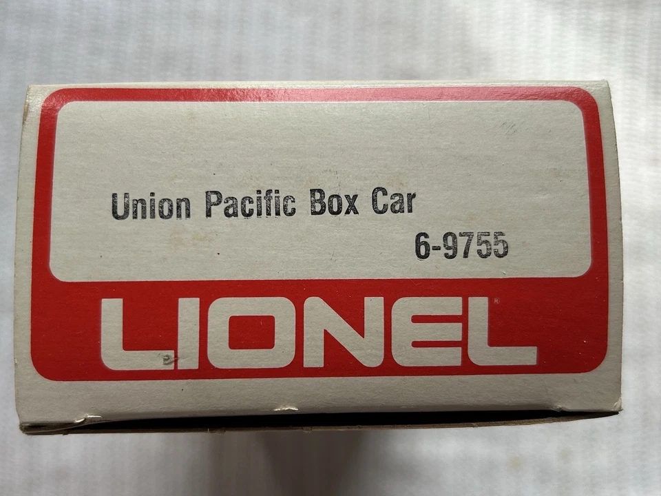 Lionel 6-9755 Union Pacific Box Car - Lionel model trains collectible - Main Image 2