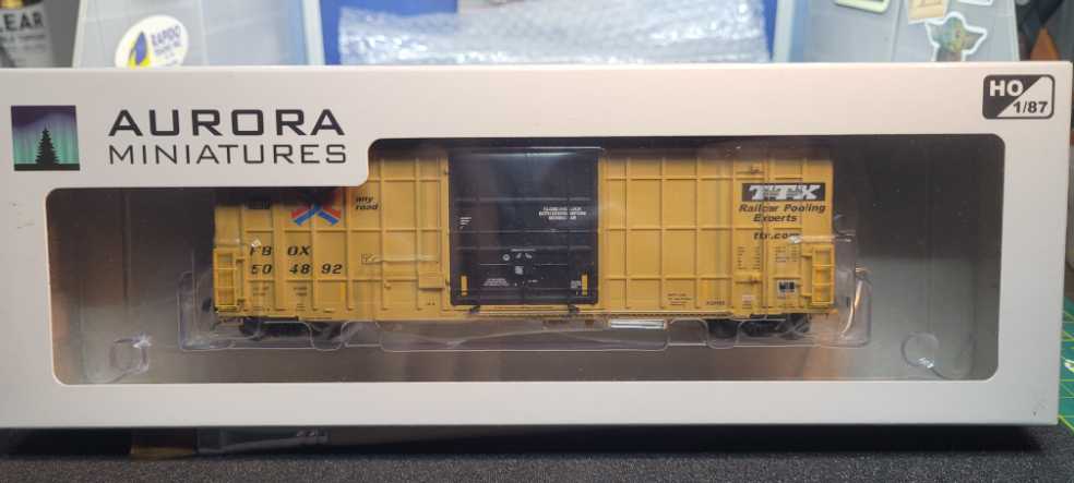 Revell Sox & 70 Plymouth Hemi Cuda 1:25 Sealed Open Martin Motor Sports ’70 Pro Stock Kit And