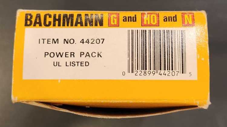 No. 44207 Power Pack Bachman G,HO and N - Bachmann model trains collectible [Barcode 022899442075] - Main Image 3
