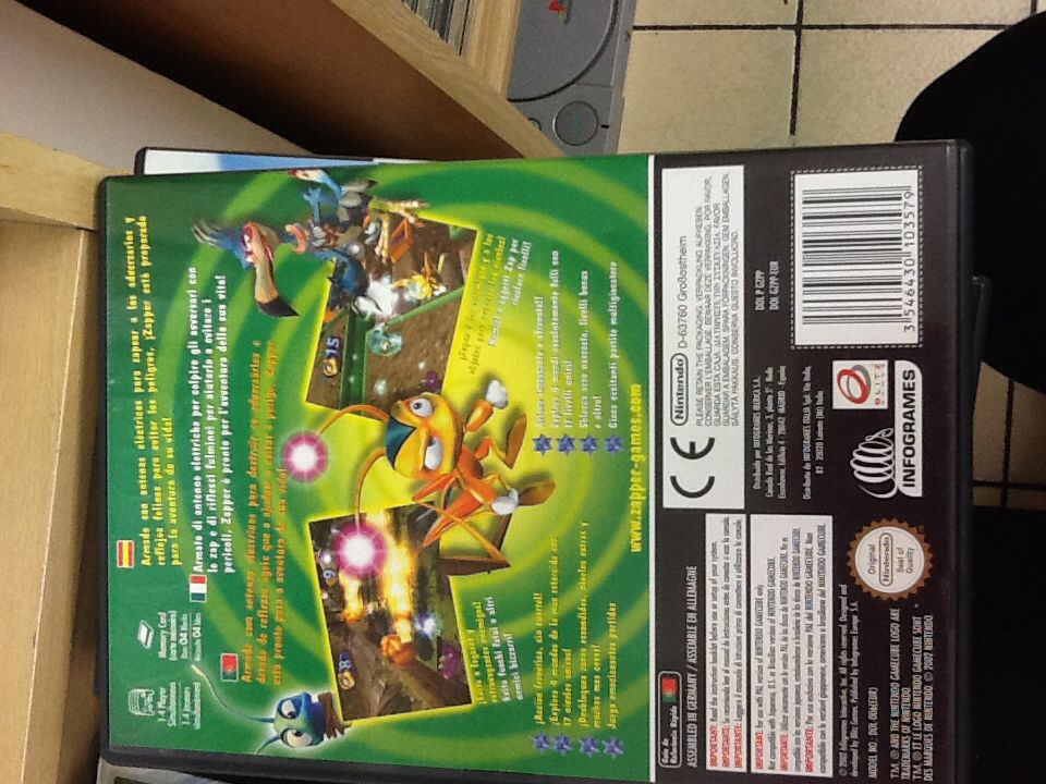 Zapper - Nintendo GameCube video game collectible [Barcode 3546430103579] - Main Image 2