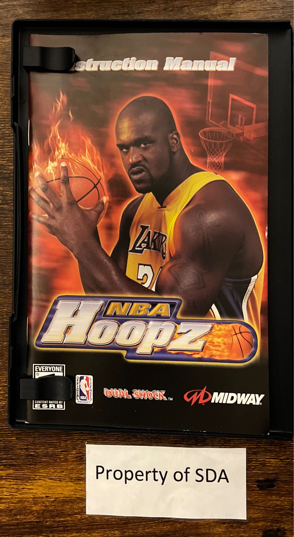 NBA Hoopz - Sony PlayStation 2 (PS2) (Midway - 6) video game collectible [Barcode 031719268351] - Main Image 3