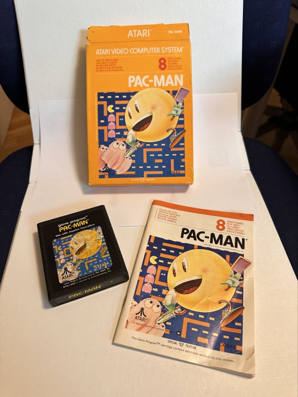 Pac Man - Atari 2600 video game collectible - Main Image 2