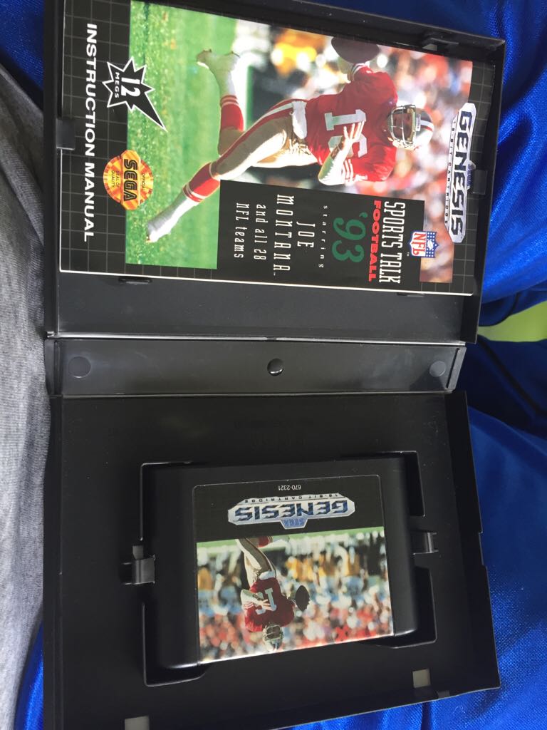 Sports Talk Football 93: Starring Joe Montana - Sega Genesis (Mega Drive) (Sega) video game collectible - Main Image 2