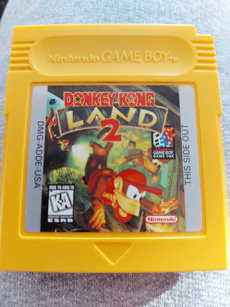 Donkey Kong Land 2 - Nintendo Game Boy video game collectible - Main Image 2
