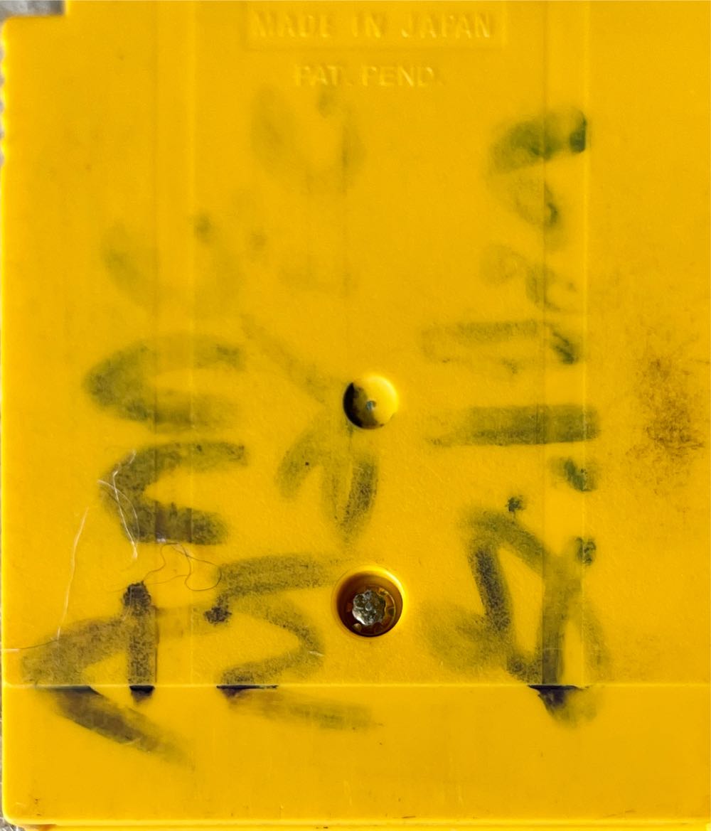 Donkey Kong Land 2 - Nintendo Game Boy video game collectible - Main Image 3