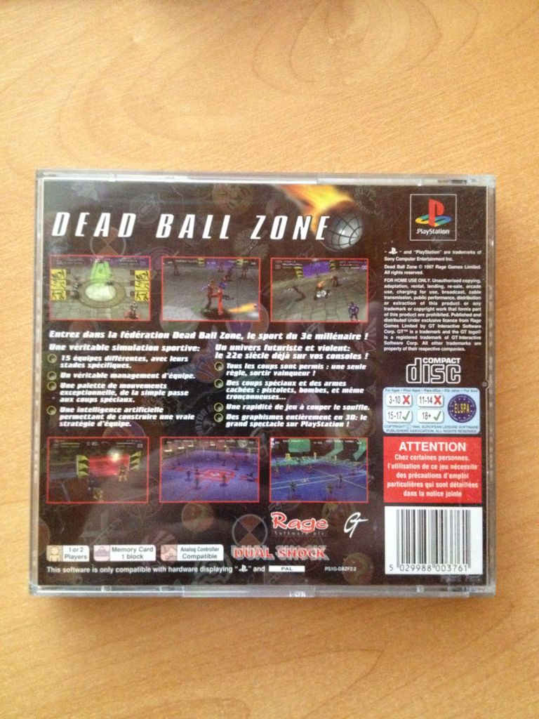 Dead Ball Zone - Sony Playstation 1 - Sony PlayStation (GT Interactive - 1-2) video game collectible [Barcode 5029988003761] - Main Image 2