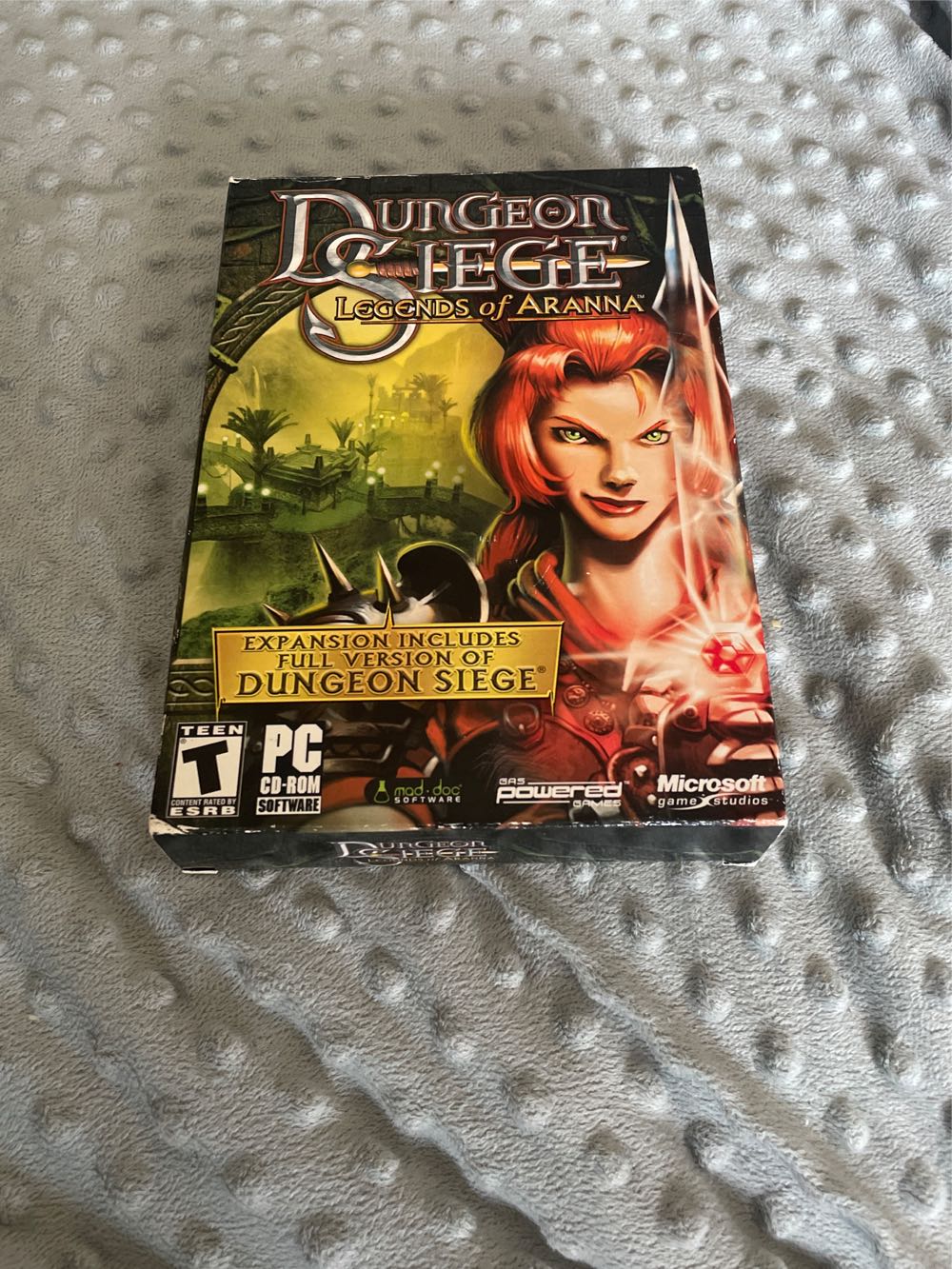 Dungeon Siege: Legends of Aranna - PC (1) video game collectible [Barcode 805529579392] - Main Image 2