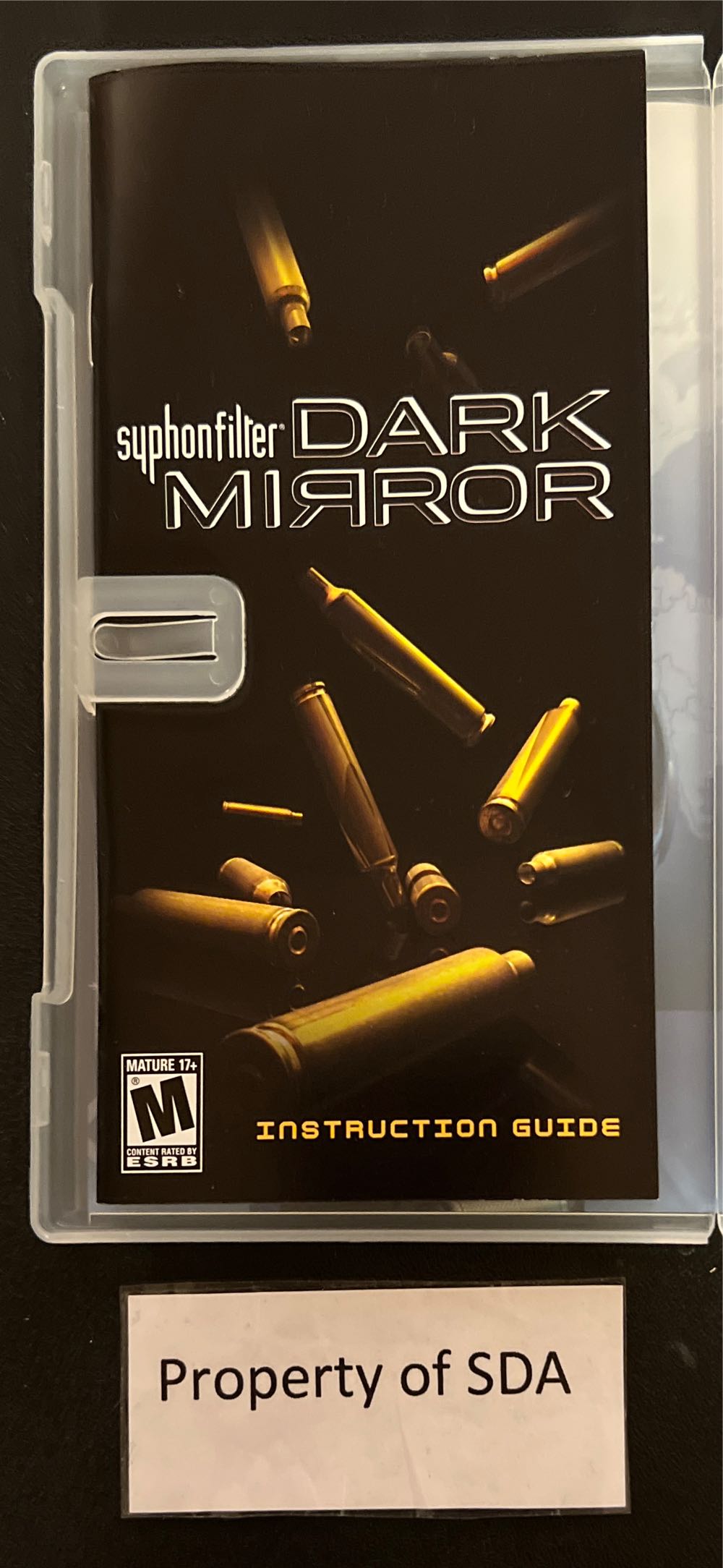 Syphonfilter Dark Mirror - Sony PlayStation Portable (PSP) video game collectible - Main Image 3