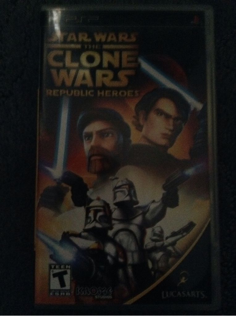 Starwars The Clone Wars Republic Heros - Sony PlayStation Portable (PSP) (Lucas Arts) video game collectible - Main Image 1