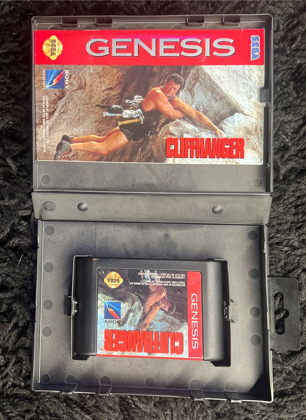 Cliffhanger - Sega Genesis (Mega Drive) (Sony Imagesoft - 2) video game collectible [Barcode 090451406032] - Main Image 3