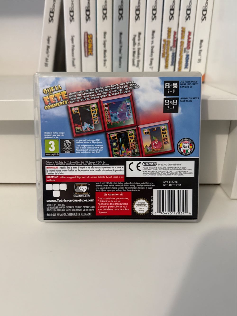 Tetris Party Deluxe - Nintendo DS (Nintendo) video game collectible [Barcode 045496470340] - Main Image 2