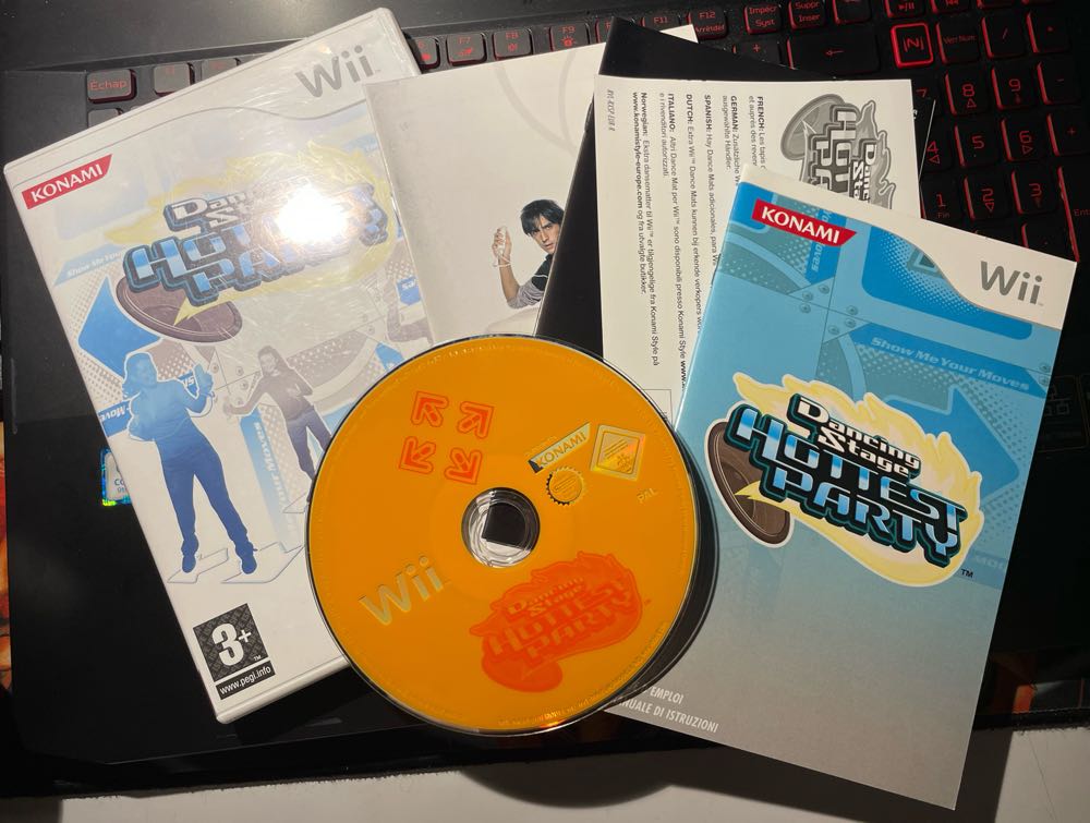DancingStage Hottest Party - Nintendo Wii (Konami - 4) video game collectible [Barcode 4012927090947] - Main Image 3