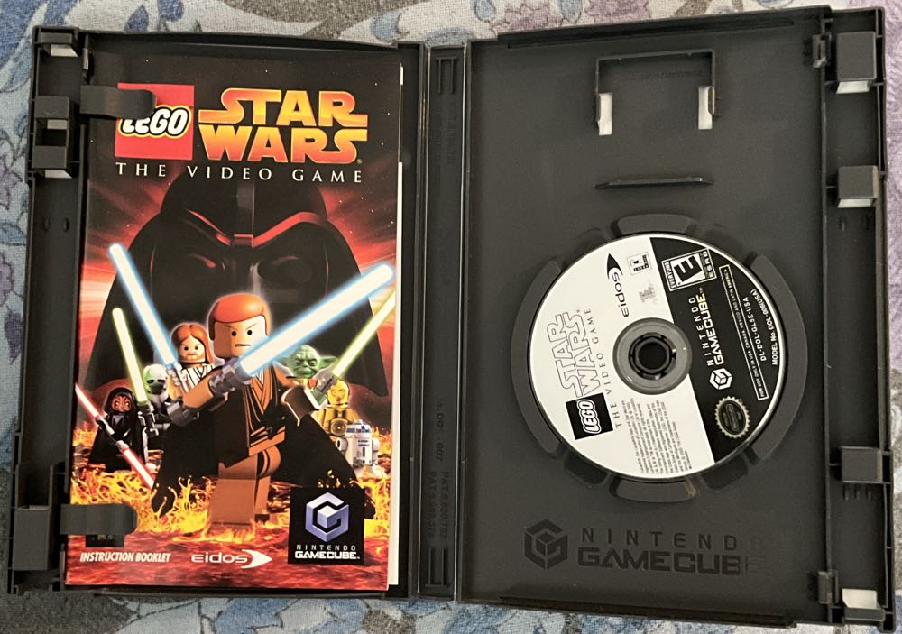 Lego Star Wars: The Video Game - Nintendo GameCube (LucasArts - 2) video game collectible [Barcode 788687400138] - Main Image 3