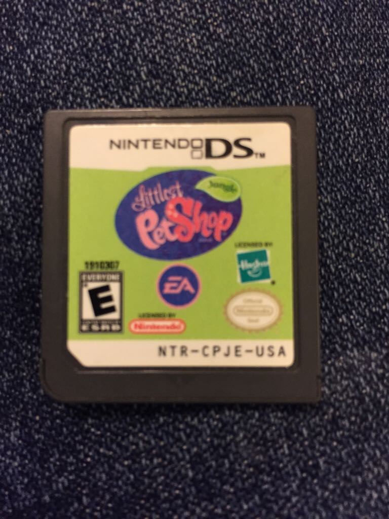 Littlest Pet Shop: Jungle - PC (EA) video game collectible [Barcode 014633191035] - Main Image 2