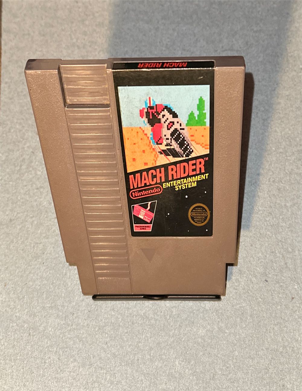 _Mach Rider - Nintendo Entertainment System (NES) (Nintendo) video game collectible - Main Image 3