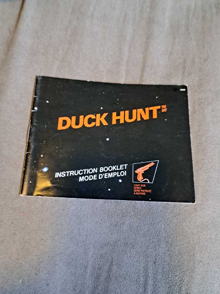 NES: Duck Hunt - Nintendo Entertainment System (NES) video game collectible - Main Image 2