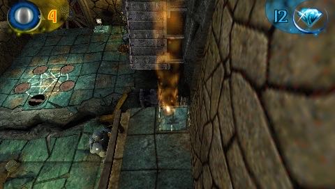 Fading Shadows - Sony PlayStation Portable (PSP) (Agetec - 1) video game collectible [Barcode 093992093303] - Main Image 4