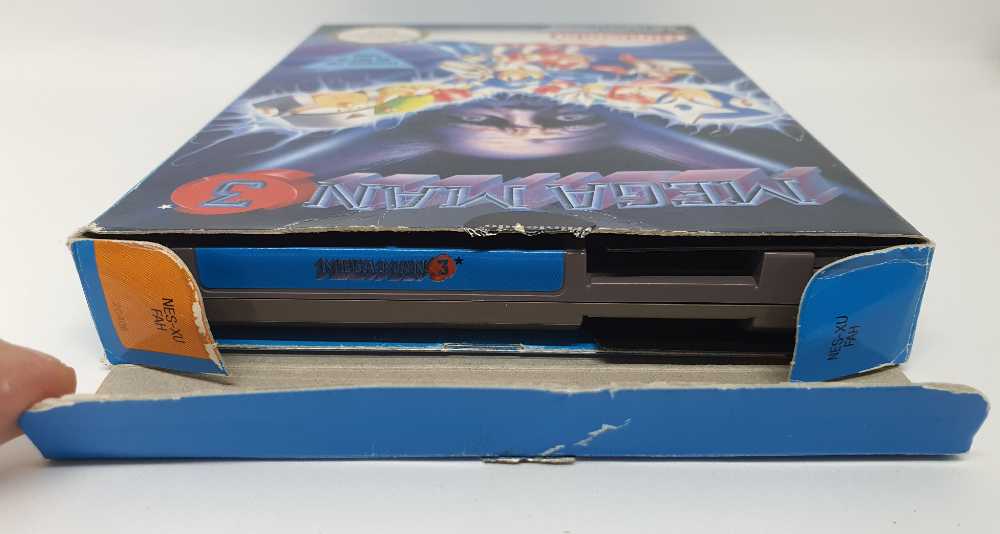 Mega Man 3 - Nintendo Entertainment System (NES) (Capcom - 1) video game collectible [Barcode 045496430405] - Main Image 4