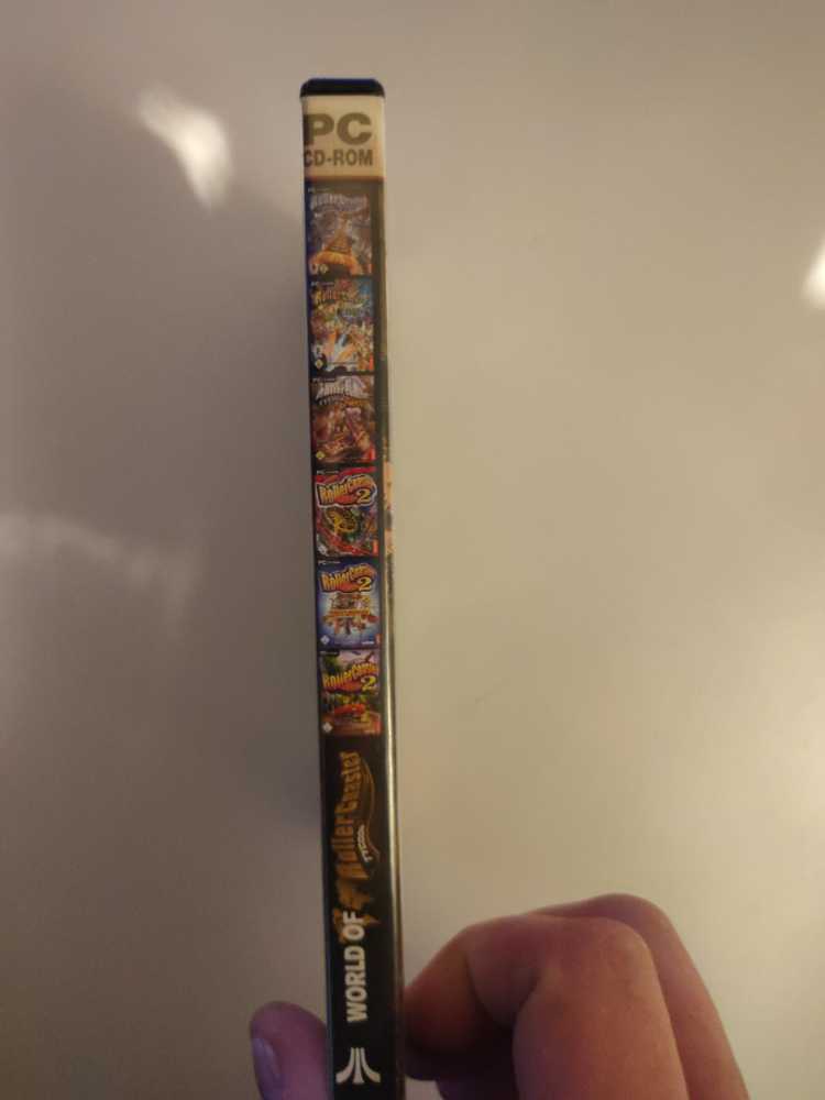 World of Rollercoaster Tycoon - PC video game collectible [Barcode 3546430138526] - Main Image 3