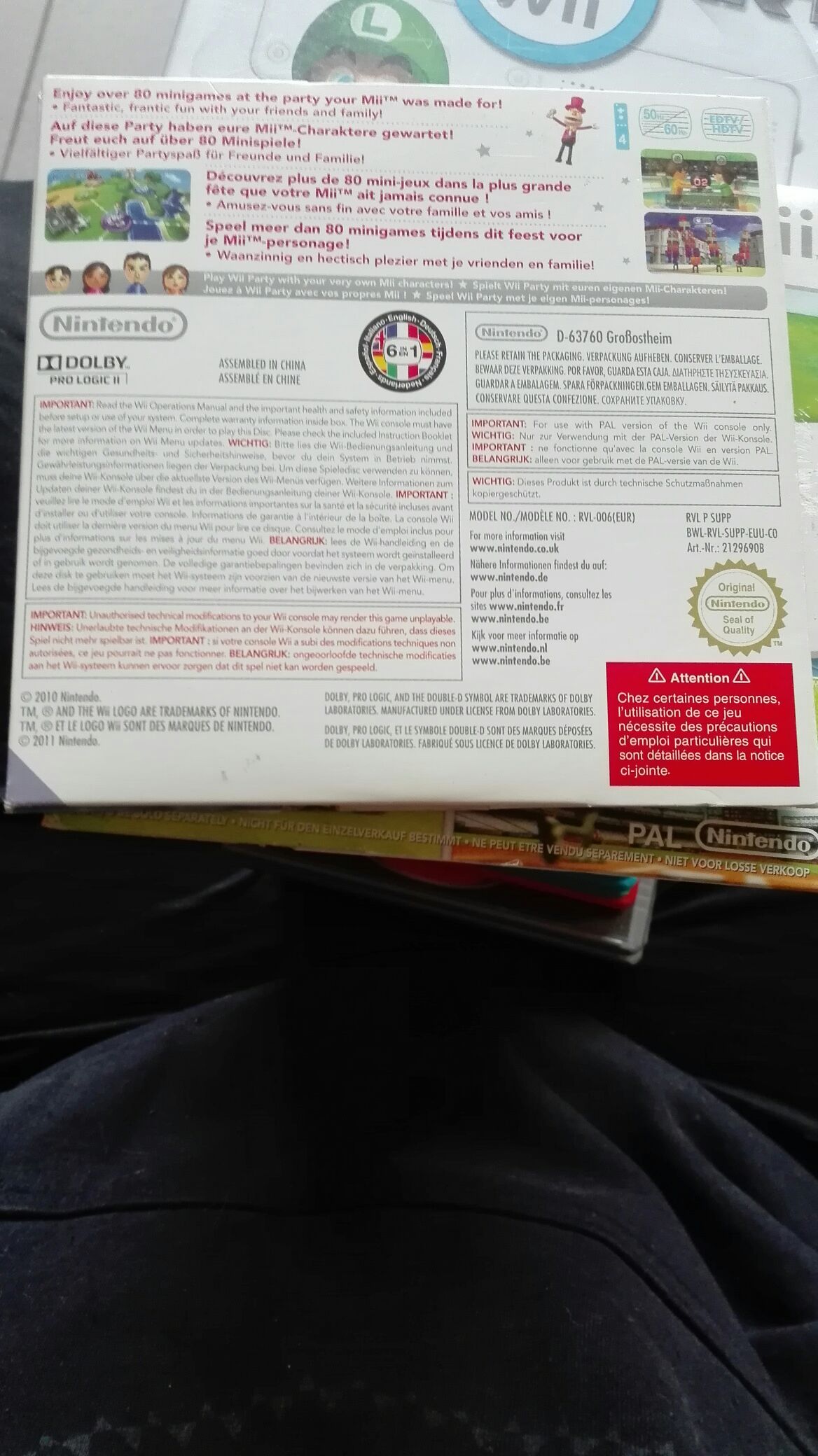 Wii Party - Nintendo Wii video game collectible - Main Image 2