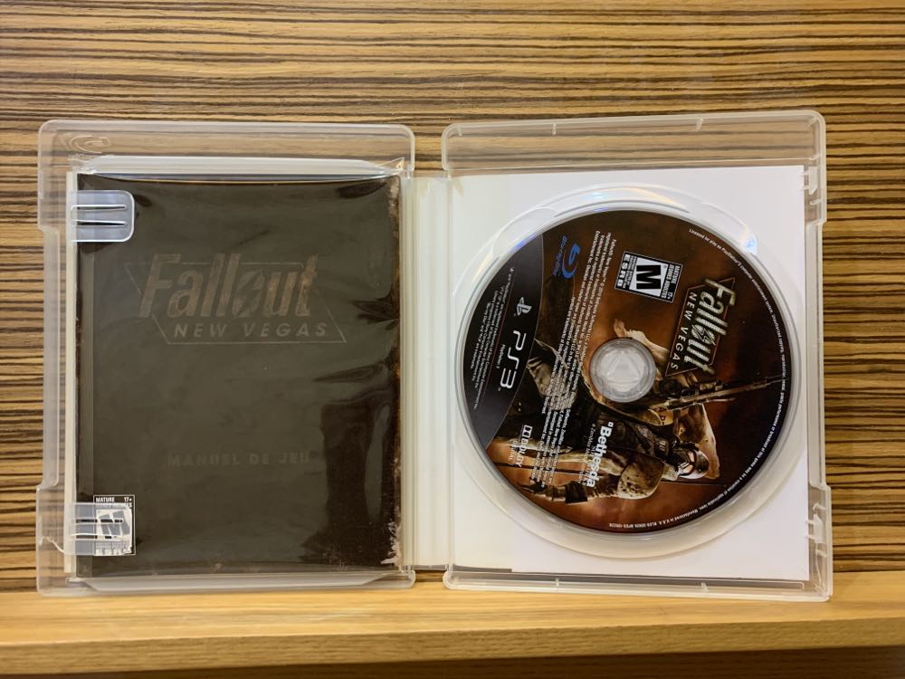 Fallout New Vegas - Sony PlayStation 3 (PS3) (Bethesda Softworks - 1) video game collectible [Barcode 093155129061] - Main Image 3