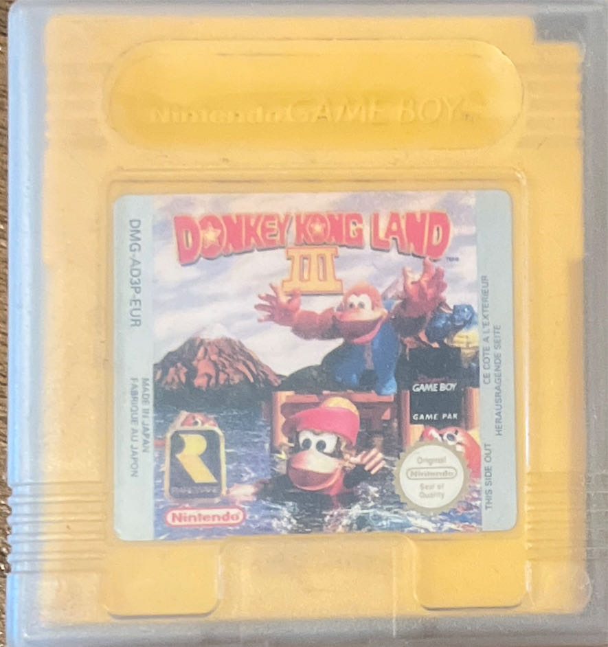 Donkey Kong Land 3 - Nintendo Game Boy video game collectible - Main Image 3