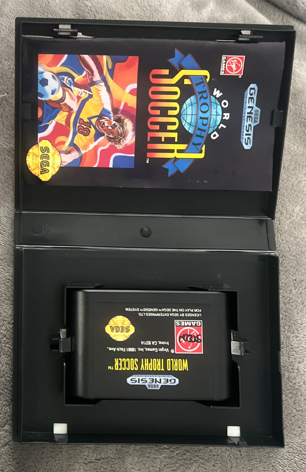 World Trophy Soccer - Sega Genesis (Mega Drive) (Virgin Games - 1-2) video game collectible [Barcode 052145820050] - Main Image 3