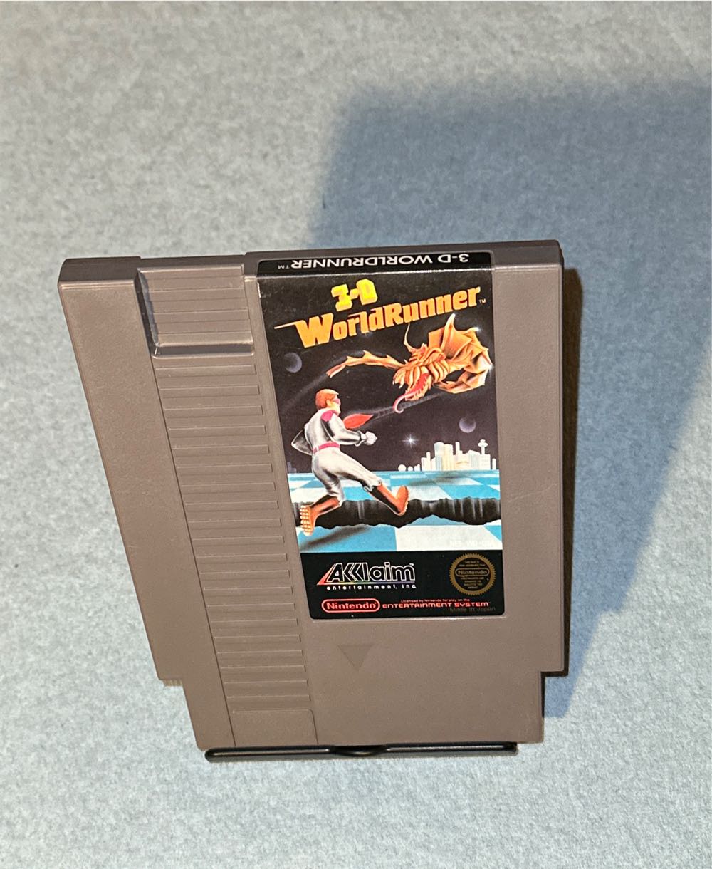 3-D WorldRunner - Nintendo Entertainment System (NES) (1987, Acclaim) video game collectible - Main Image 3
