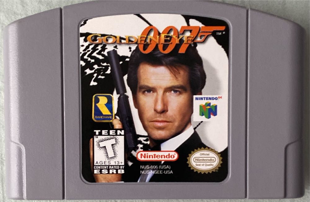 GoldenEye 007 - Nintendo 64 (N64) (Nintendo - 4) video game collectible [Barcode 000047674103] - Main Image 3
