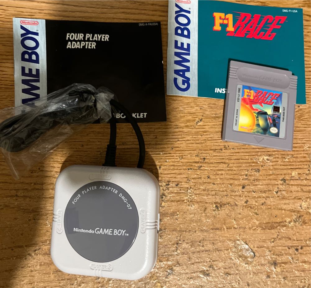 F-1 Race - Nintendo Game Boy (Nintendo - 4) video game collectible [Barcode 045496730116] - Main Image 3