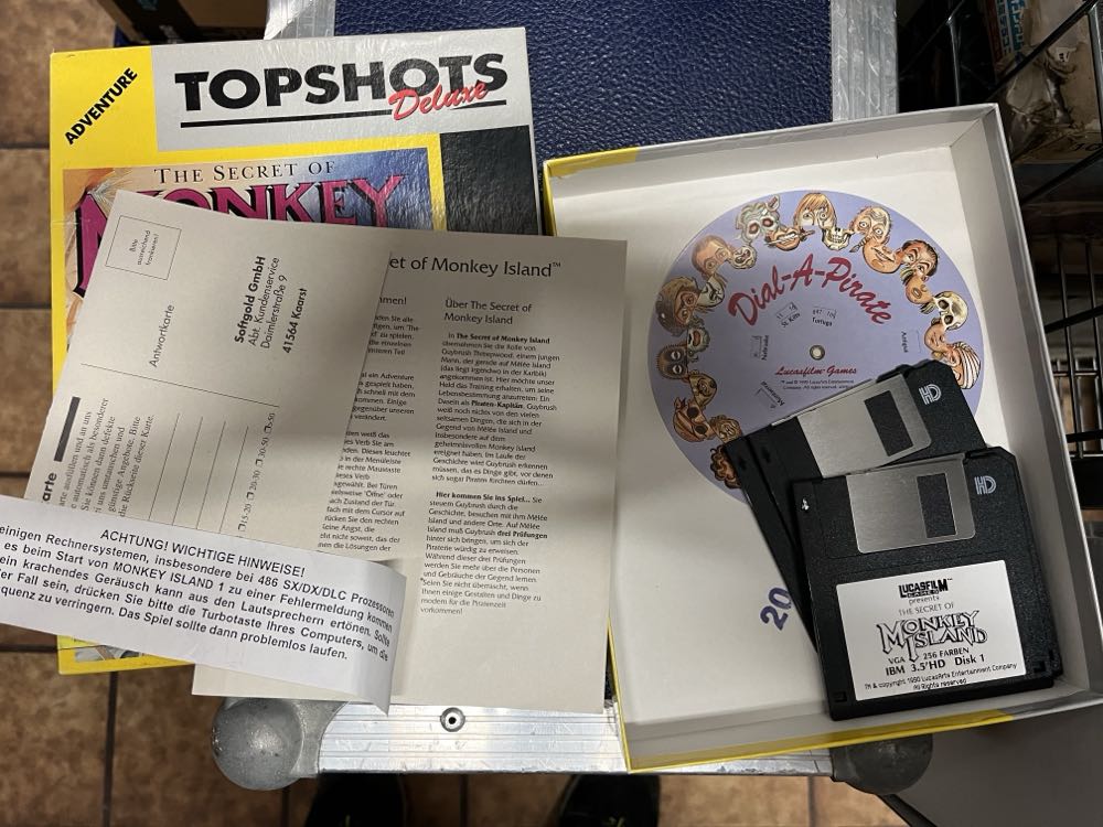 Monkey Island - PC video game collectible - Main Image 2