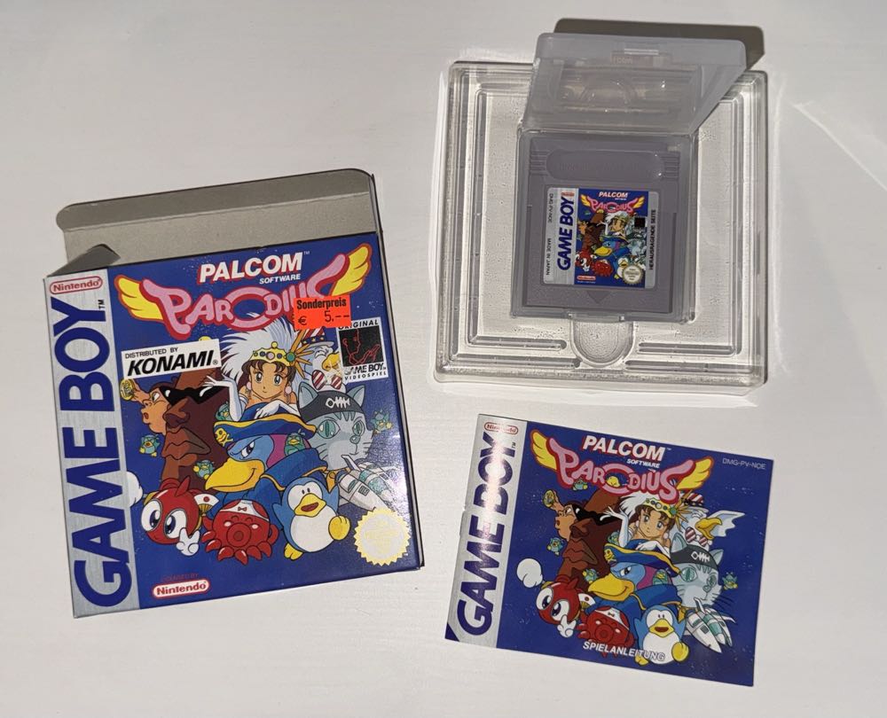 NFL Football - Nintendo Game Boy (Konami, Inc.) video game collectible [Barcode 083717140009] - Main Image 3