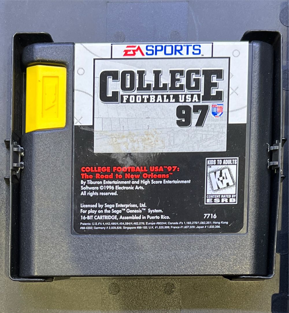 College Football USA 97 - Sega Genesis (Mega Drive) (Ea Sports) video game collectible [Barcode 014633077162] - Main Image 4