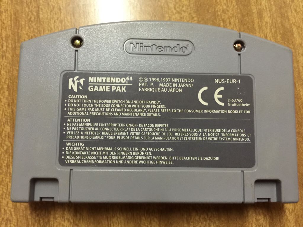 Glover - Nintendo 64 (N64) video game collectible - Main Image 2