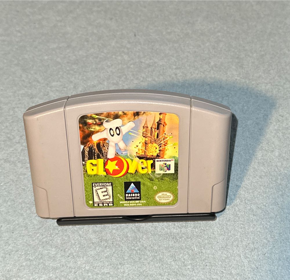 Glover - Nintendo 64 (N64) (Hasbro Interactive) video game collectible - Main Image 3