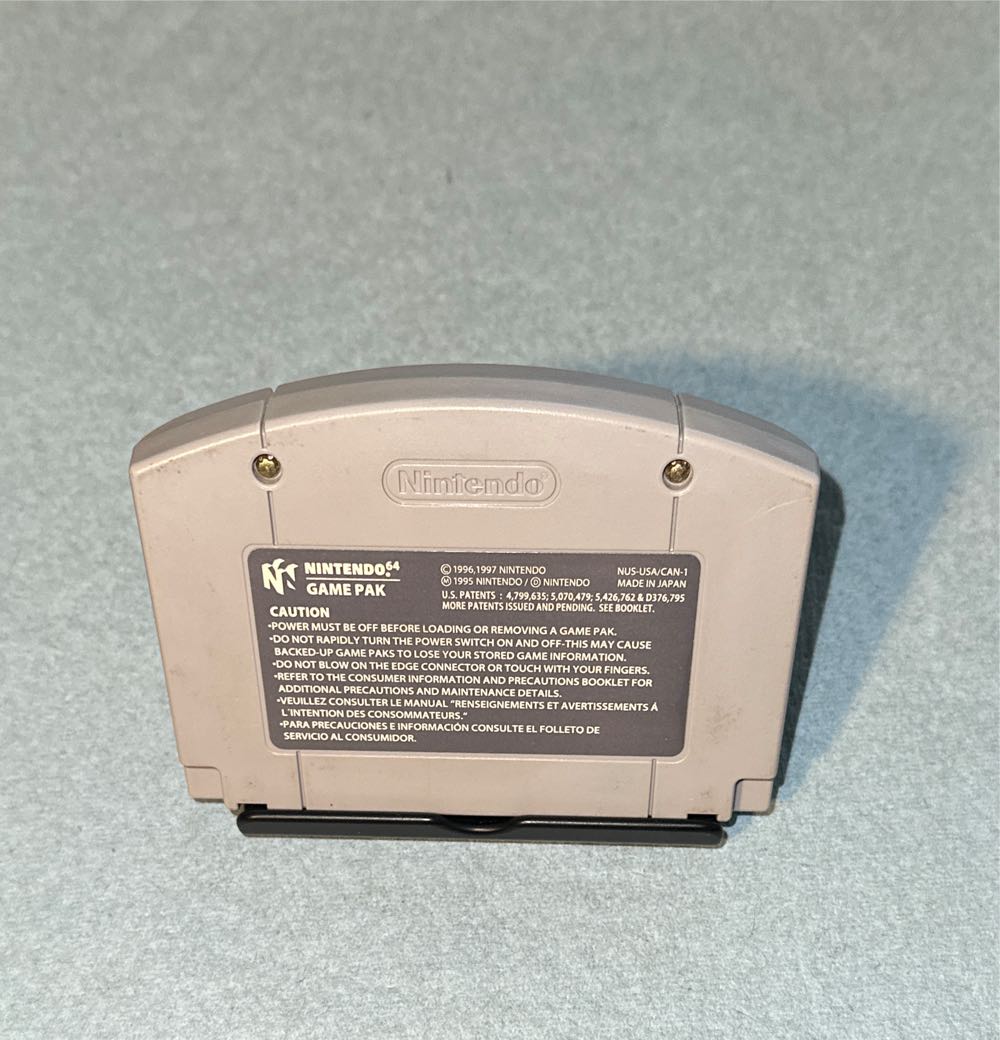 Glover - Nintendo 64 (N64) (Hasbro Interactive) video game collectible - Main Image 4