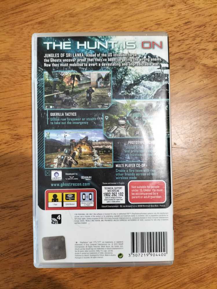 Tom Clancys Ghost Recon Predator - Sony PlayStation Portable (PSP) video game collectible [Barcode 3307219904400] - Main Image 2
